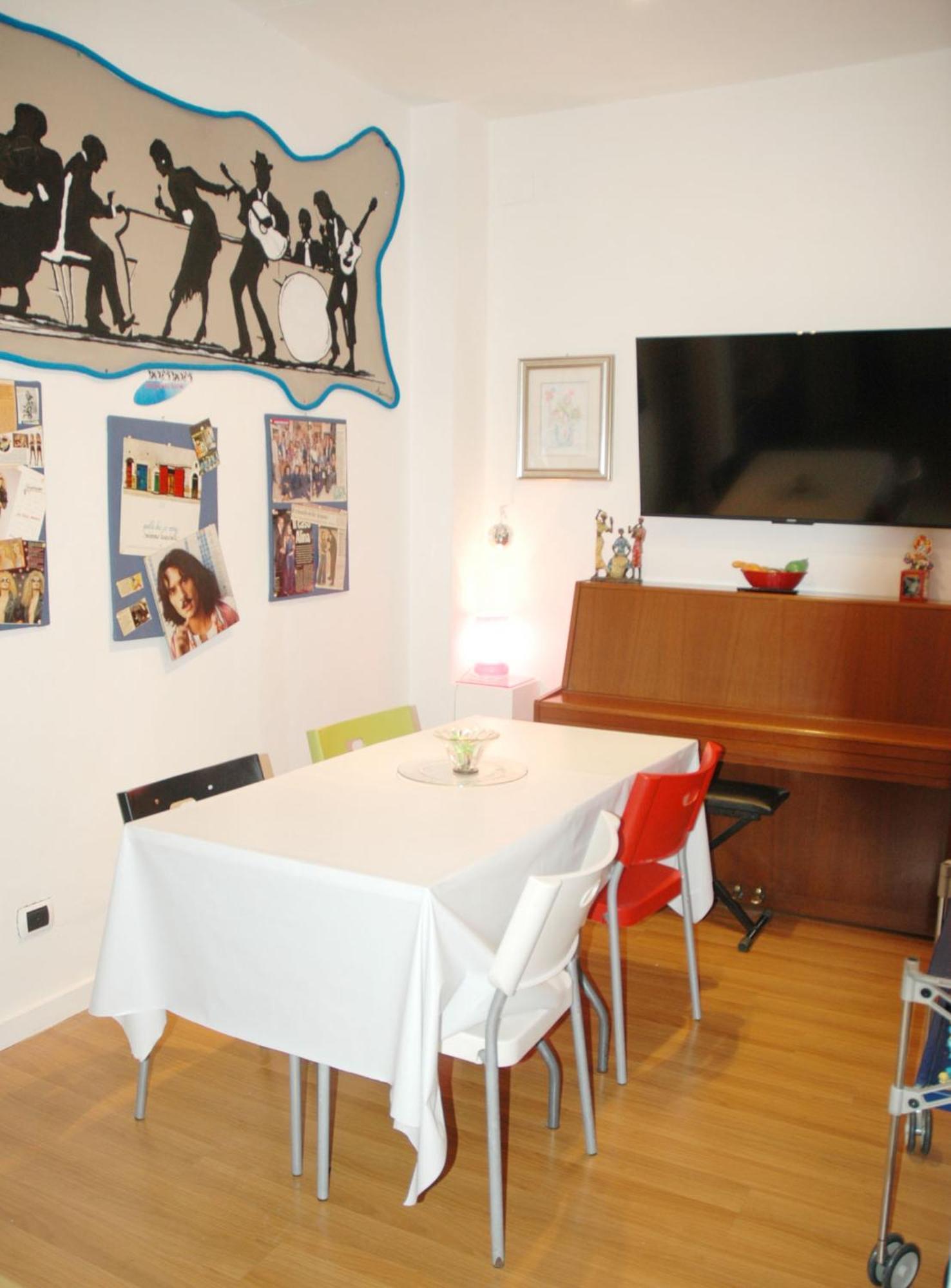 Holiday Jeans Apartment Рим Экстерьер фото